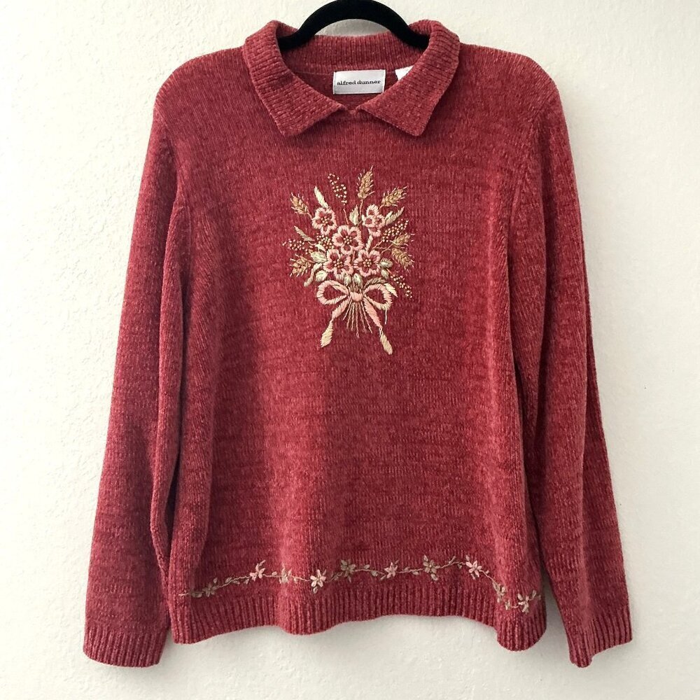 ALFRED DUNNER VINTAGE  EMBROIDERED SWEATER LIKE NEW